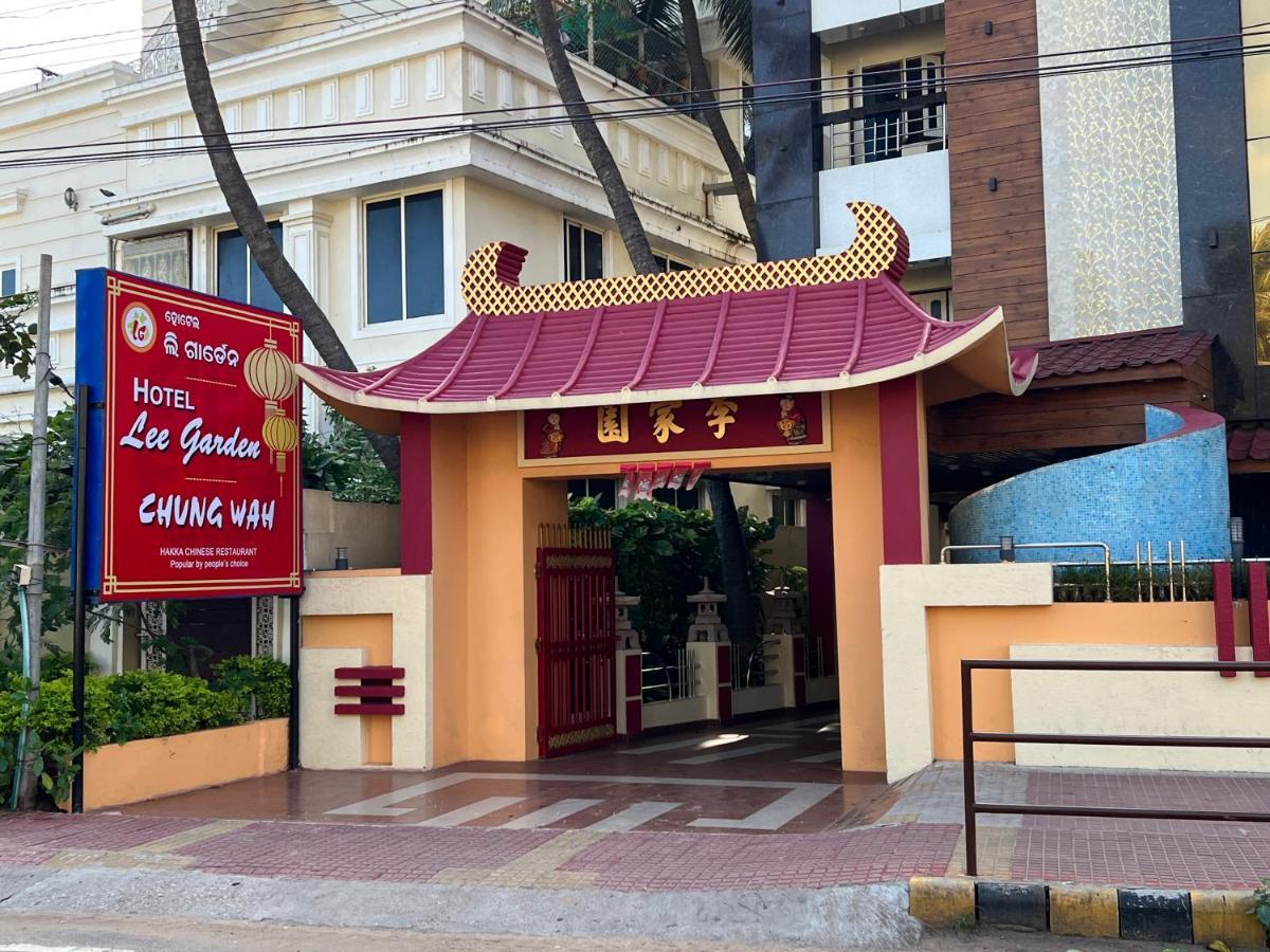 Hotel Lee Garden Near To Blue Flag Beach 500 Mtrs Puri Ngoại thất bức ảnh