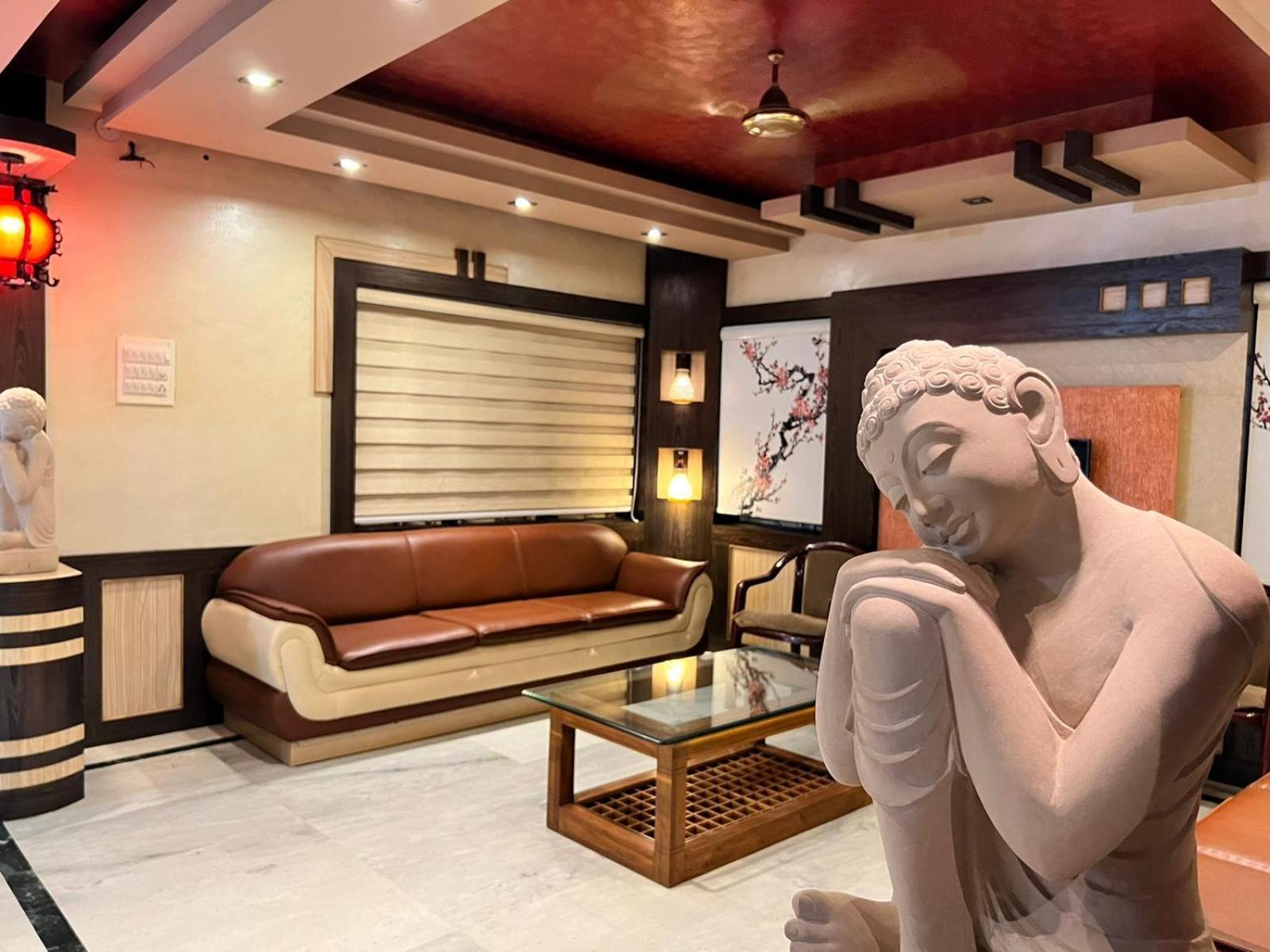 Hotel Lee Garden Near To Blue Flag Beach 500 Mtrs Puri Ngoại thất bức ảnh