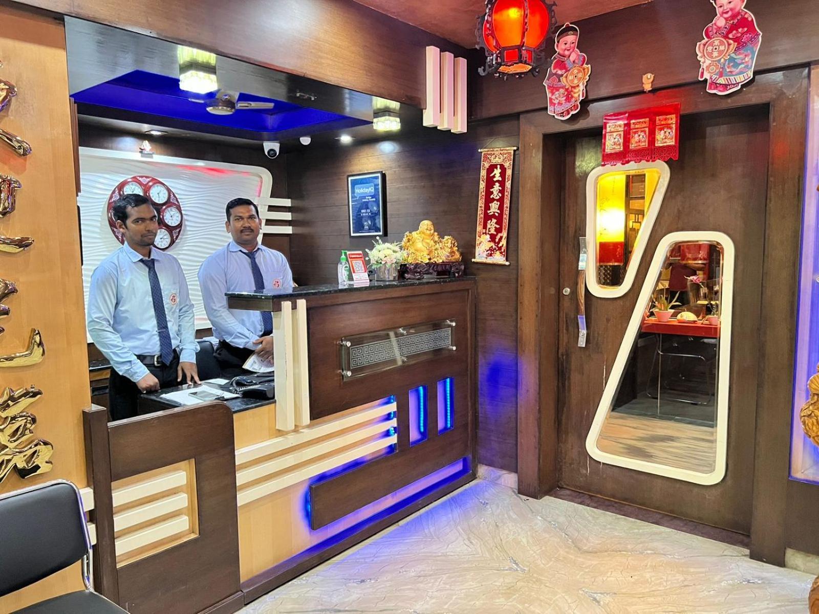 Hotel Lee Garden Near To Blue Flag Beach 500 Mtrs Puri Ngoại thất bức ảnh