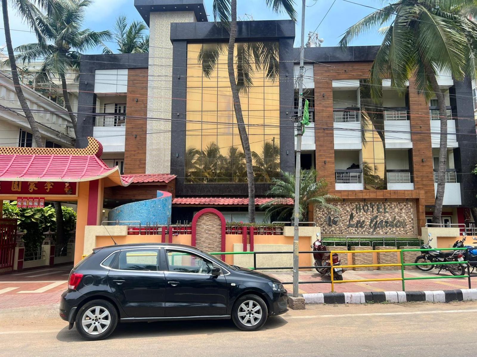 Hotel Lee Garden Near To Blue Flag Beach 500 Mtrs Puri Ngoại thất bức ảnh